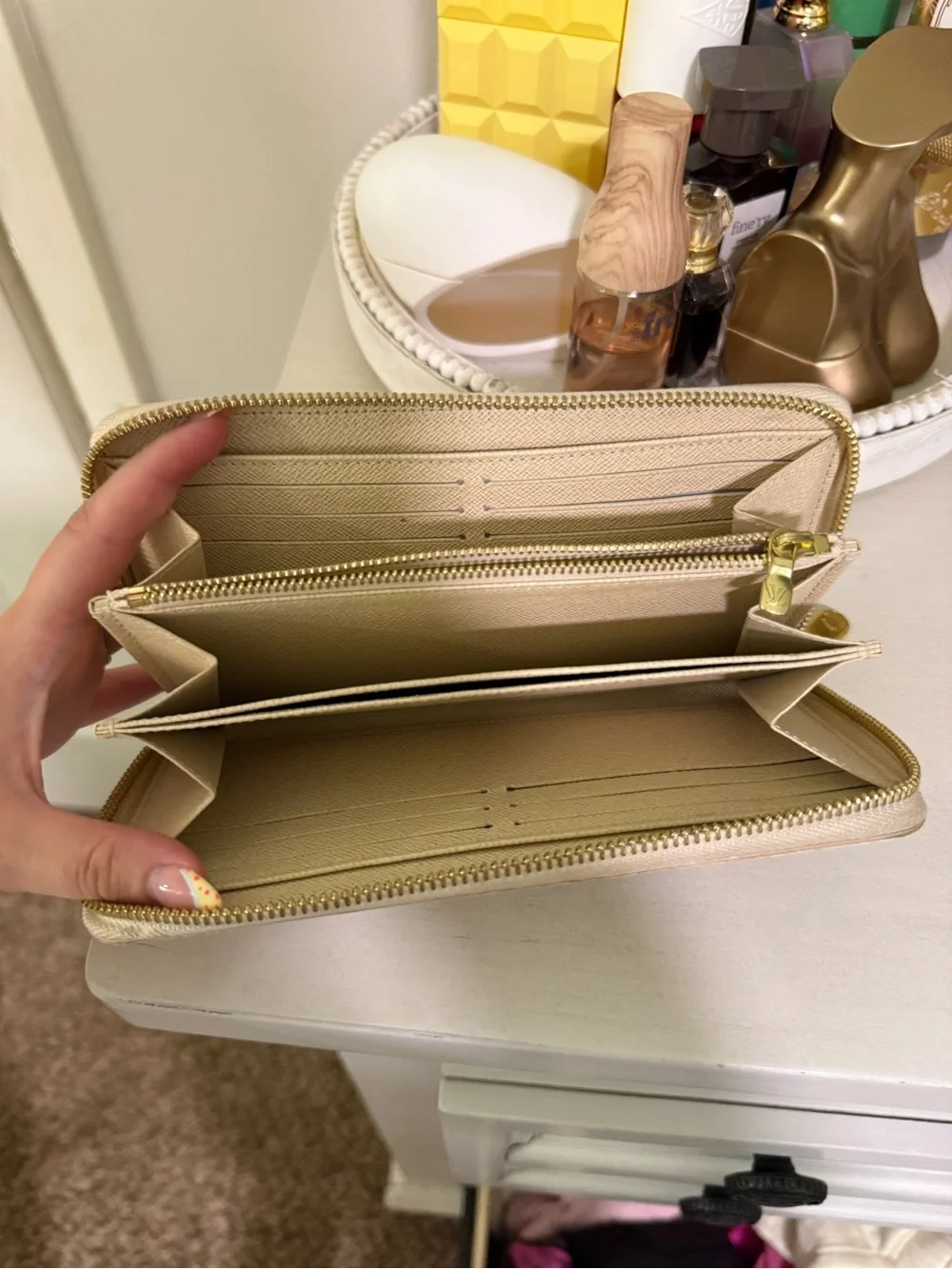 Louis Vuitton Damier Azur Check Zip Wallet in Cream and Gray